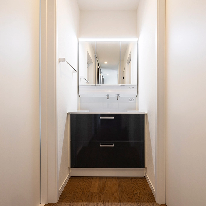 WASHBASIN